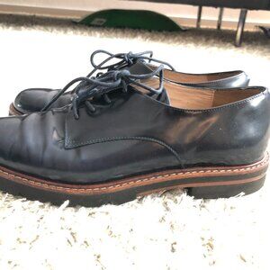 Stuart Weitman Blue Leather Brogues
